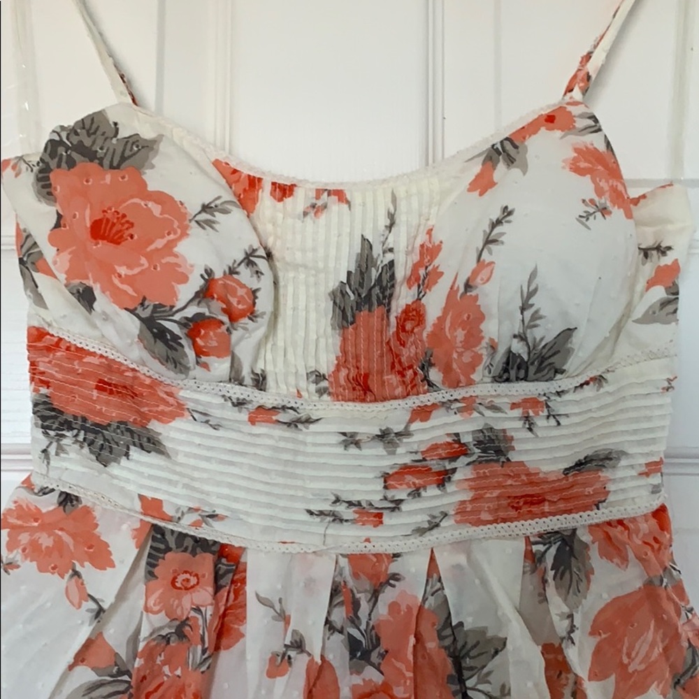 Floral Pattern Dress - Picture 2 of 4